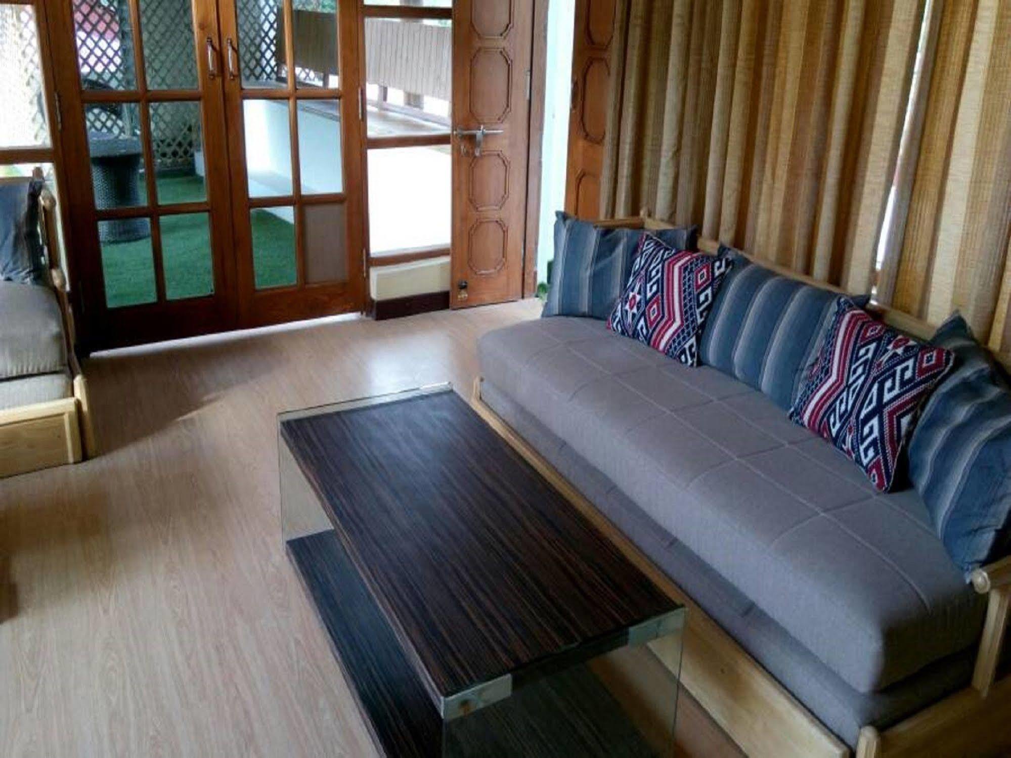 Bravia Hotel Manali Inn Екстериор снимка